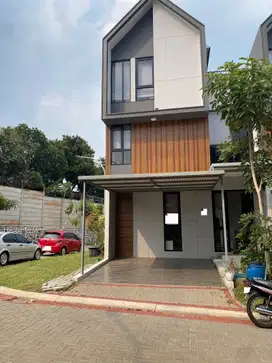 Rumah 2 Lt Siap Huni 10 Mnt ke CIputra CIbubur Dibantu KPR J-28746