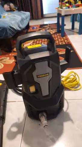 SEMPROTAN ALAT CUCI MOBIL/MOTOR KRISBOW high pressure cleaner 90Bar