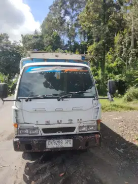 Truk Izusu elf 2012 mesin baru ganti