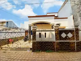 Rumah Siap Huni Dekat RS Kartika Husada Jatiasih Hadap Timur J-19256
