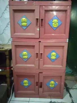 Lemari plastik 3 susun
