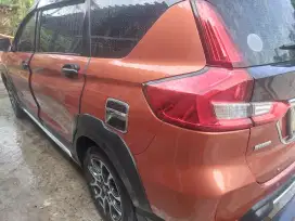 Suzuki XL7 Orange 2022 Tangan Pertama