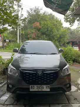 Dijual Innova diesel automatic 2014