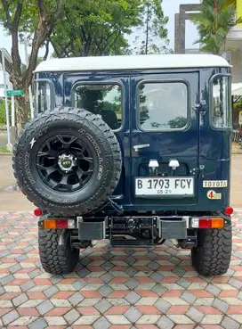 Di jual toyota land cruiser diesel barang istimewa