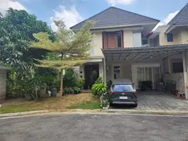RUMAH SIAP HUNI, TANAH LUAS, DI PERUMAHAN ELIT JOGJA