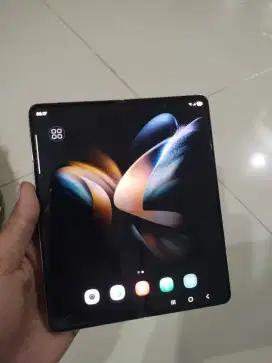 Samsung z fold 4 12/256 sein