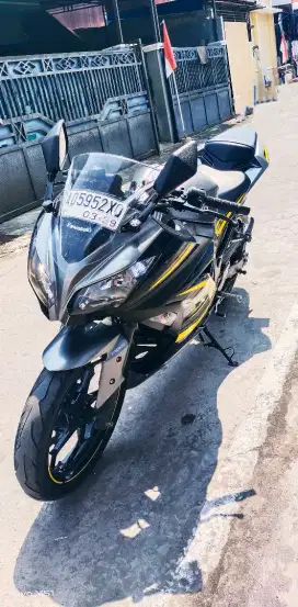 Ninja fi 250 ABS istimewa Cpt 25jt aja di solo