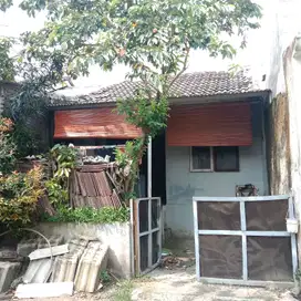 Rumah SHM Hadap Utara dekat Pintu Tol Sentul Barat Dibantu KPR J-35198