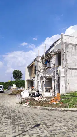 Villa Modern Batu Cocok Untuk Slow Living Dekat Alun-Alun Batu