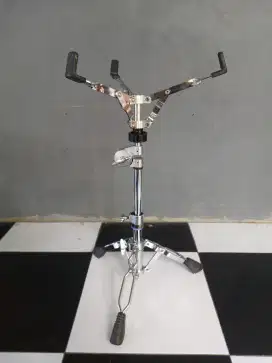 Stand Snare Yamaha Seri 8