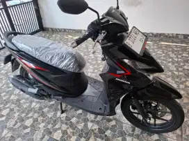 Km 5rb full variasi, honda beat CBS charger 2024 bln 12 pajak panjang.