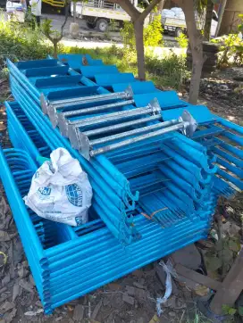 Scaffolding baru lengkap