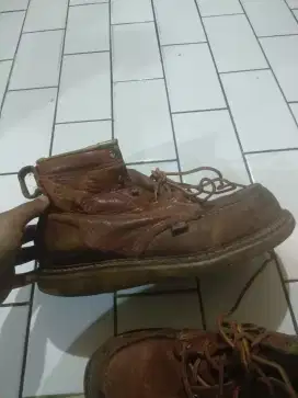 Sepatu boot safety Carolina USA size 7,5 not redwing