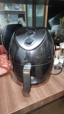 AIR FRYER EuropAce