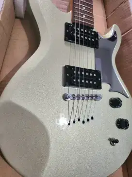 Gitar Listrik Cort Z olive metalik Langka