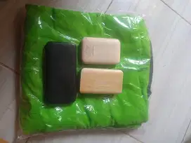 Jual power bank borongan kondisi bagus normal 250 bisa nego