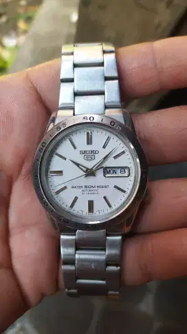 Seiko SNKD97K1
Seiko klasik dial salju