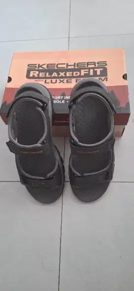 Jual spatu sandal Skechers