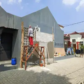 Tukang bangunan