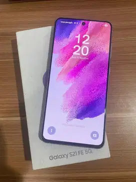 Samsung S21 FE 8/256 like new