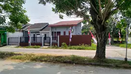 Rumah Gandeng, Dijual.