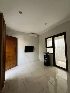Rumah termurah terlaris di cluster Burgendy Summarecon Bekasi