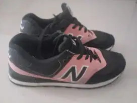 Sepatu Running New Balance