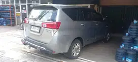 Mobil inova 2.0 matic 2018 silver