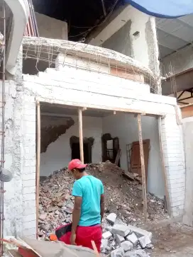 Tukang bangunan