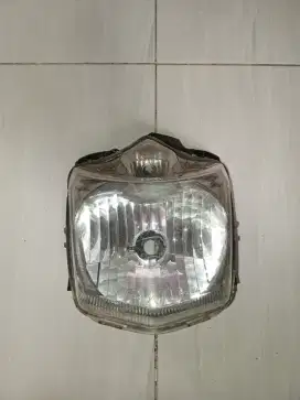 lampu depan scorpio z new Orisinil
