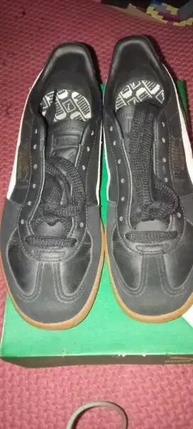 Jual sepatu Puma Palermo US 8