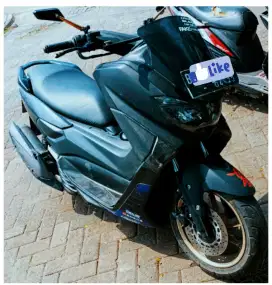 Nmax old 2018 hitam doff