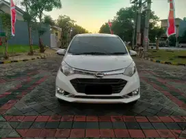 Daihatsu Sigra R 1.3 MT Tahun 2018 Putih