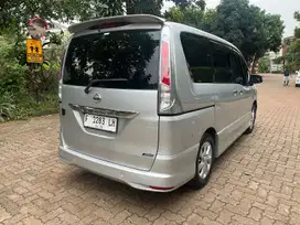 Nissan Serena 2013 Bensin