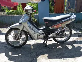 Suzuki tornado gs