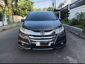 HONDA ODYSSEY 2.4 E AT TAHUN 2015