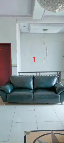 Sofa perlengkapan rumah