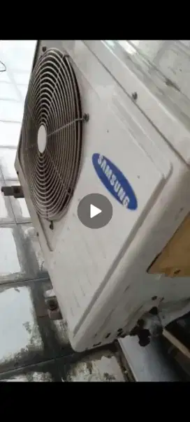 Menerima AC dan genset rusak