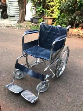 Kursi Roda Kondisi Bagus