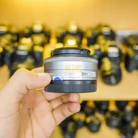 Lensa Canon 22mm F2 No Box Mulus