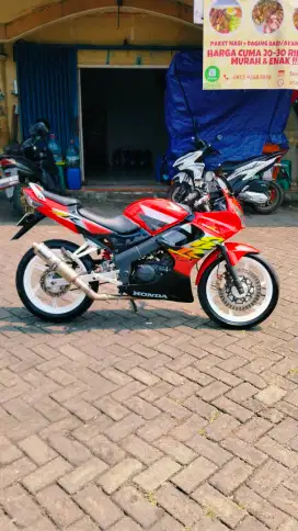 Honda CBR 150 R th 2006 mesin joss