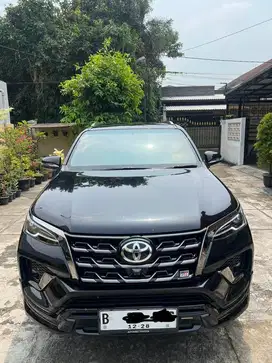Fortuner 4x2 2.8 GR 2023