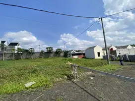 Rumah Modern Minimalis di Kedungrejo, Pakis – Akses Mudah ke Bandara