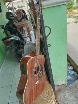 Gitar Akustik Elektrik Cort AD810OP  Corak Tanbes Jumbo