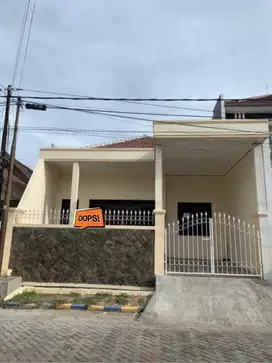 Di Sewakan Rumah cantik nirwana eksekutif  - Surabaya