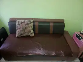Sofa Dijual Cepat & Murah