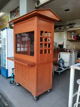 DIJUAL GEROBAK BEKAS KAYU MAHONI UNTUK USAHA JUALAN