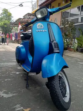 PTS 100 THN 1990