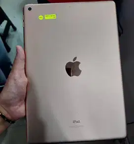 iPad 8 128GB, Wifi ( GOLD )