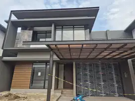 Sale Rumah Baru Siap Huni, Berlokasi Di Kota Baru Parahyangan, Bandung